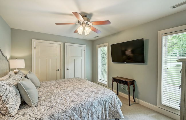 Butler Bliss by Avantstay Private Dock Views - Foto 26