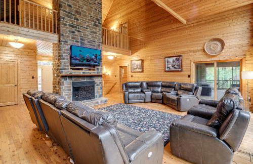 Idyllic Mtn Retreat with Hot Tub Near Shenandoah NP! - Foto 1