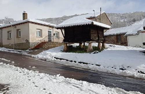 Los Tres Hórreos - Foto 73