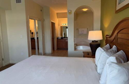 2BED 2BATH near Disney PiratePool Spa Balcony - Foto 7