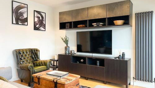 Lovely 2 Bed Duplex Apartment with Hydro Views - Photo 2