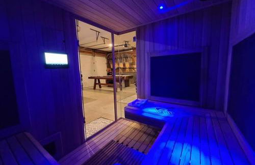 The Glen House -9 Bdrm Estate Sleep 26 Movie Theater,Pool,Golf,Ski - Foto 50