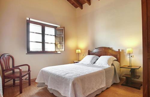 Mansion in Nava with Pool & Terrace - Foto 11