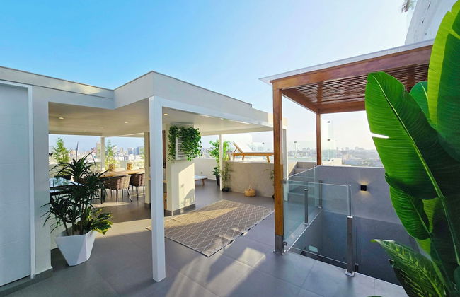 Penthouse Jacuzzi Luxury Duplex 4BR - Photo 20