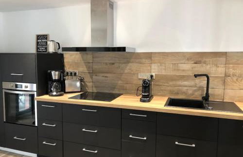 Maison entièrement renovee - Foto 1