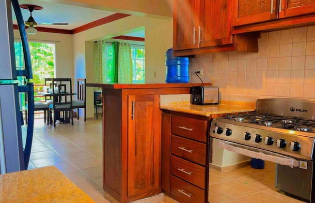 Lovely 2 Bedroom Condo With Pool And Hot Water - Foto 17