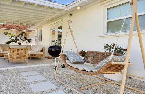 Casa Bella Naples Vacation Home - Photo 12