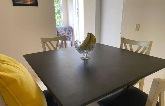 Lovely 2 Bedroom Apt 4 Warm, Cosy, Comfortable - Foto 11