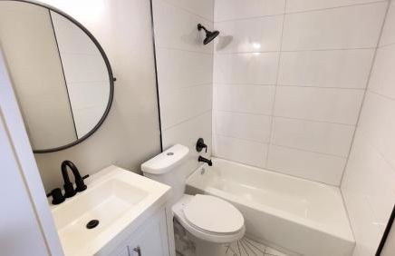 Private Home - Heated Pool, Billiards, Darts, Foosball, Fireplace, 5 Smart TVs, BBQ, Cotton Bedding - The Saguaro Sanctuary, Pool Heat Optional - Foto 27