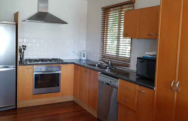 Spacious 2-Storey Home By The Bay: Sleeps 12 - Foto 17