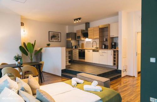 RR - Modern Living Apartments - 84 qm - Kitchen - Parking - Foto 1