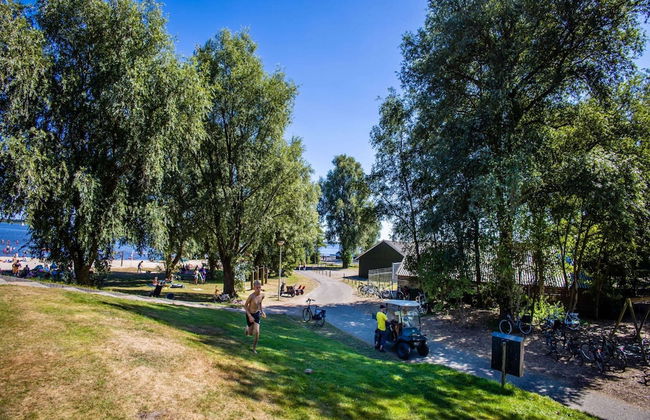 Detached Bungalow With a Dishwasher Near Leeuwarden - Foto 32