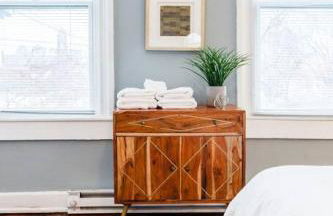 Stylish Flat in Walkable Downtown w Parking - Foto 7