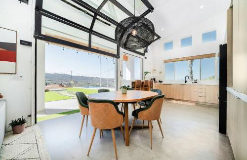 Vista Oasis with Spa, Pool, & Views - Foto 43