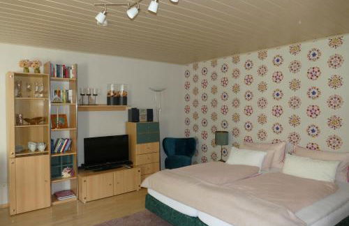 Land und Leute - Apartment mit Terrasse und Gartenblick - Foto 1