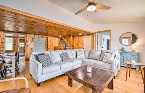 Cozy Castleton Cabin with Fire Pit + Water Access! - Photo 4