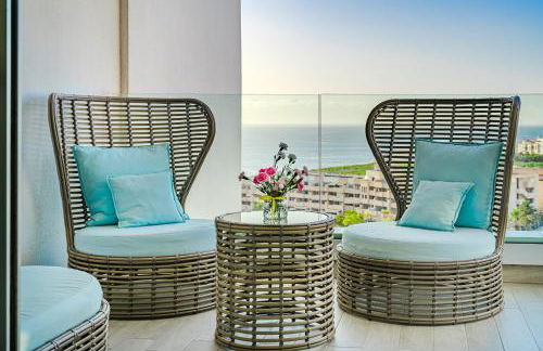 Sunset Bliss Penthouse with airco & heated pool - Foto 11