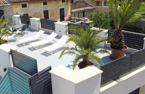 Villa Galant with Pool & Sauna Maru ini - Foto 18