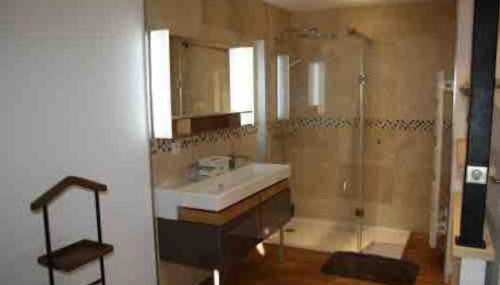 Gîte Le Maine Libre* SPA* Calme et authenticité - Photo 4, towels, Shower