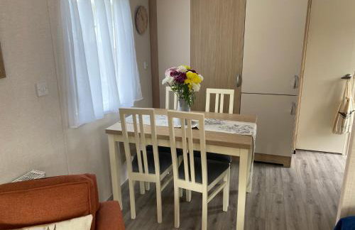 Carre Retreat with private hot tub - Photo 13