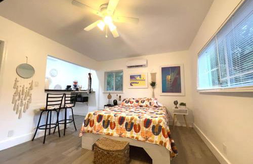 Tropical Paradise in Miracle Mile with Parking - Foto 40