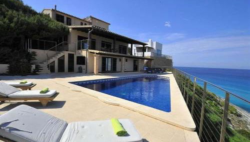 VILLA AUREA-Cala Mesquida- Primera linea de Mar - Photo 2