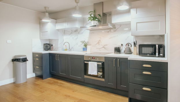 Stunning Quiet Apartment in Historic Building - Foto 3, Cocina privada