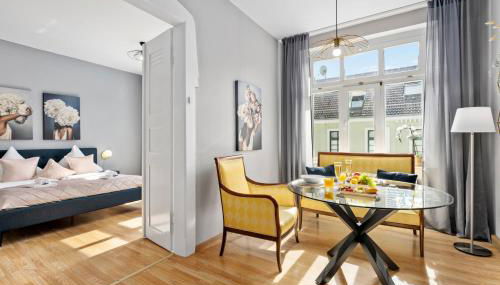 SOLARIS - COZYHOMZ - ALTSTADT - AN DER ELBE - für Paare - S-BAHN DD - Foto 2