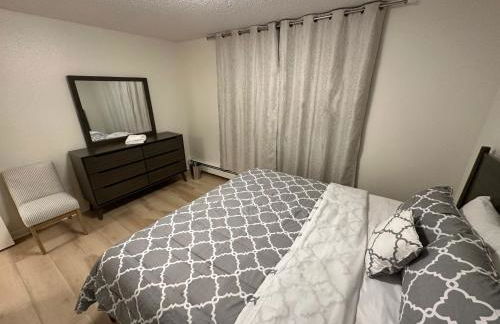 Stay Anchorage! Furnished Two Bedroom Apartments With High Speed WiFi - Foto 22