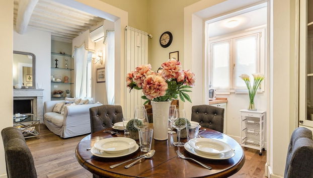 Casa Raffa, 2 Bedrooms 2 Bathrooms Romantic Apartment with Terrace and Parking in Lucca - Foto 2, Habitación