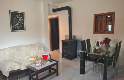 Karofillos homes-Oropedio - Foto 28