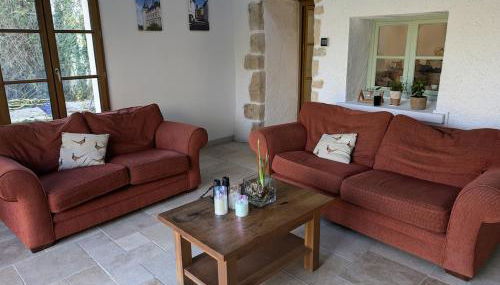 Home in Nanteuil-en-Vallée - Foto 2