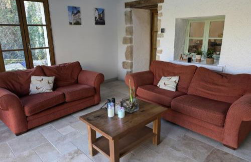 Home in Nanteuil-en-Vallée - Foto 2