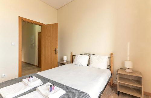 Alfama the city and the river - Foto 23