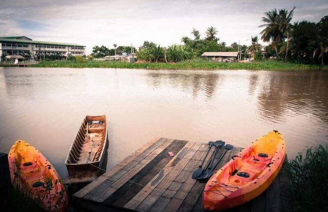 Tharnrarin Villa Suphan Buri - Photo 53
