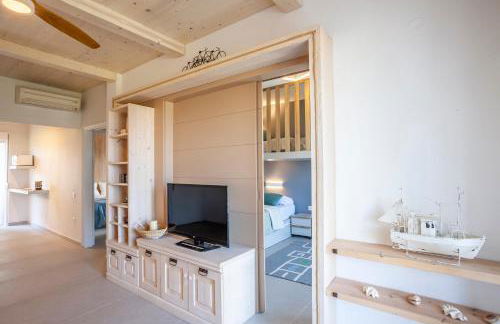 Calypso beach front apartment - Foto 11