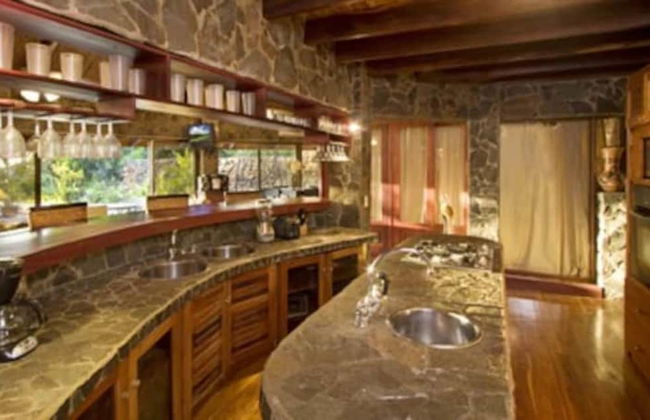 Casa Bella Catalina in Potrero - Photo 9