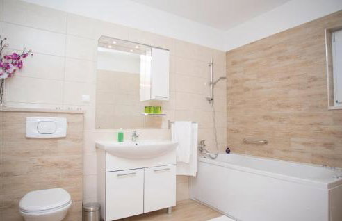 Beautiful Home In Zagvozd With Sauna - Foto 28