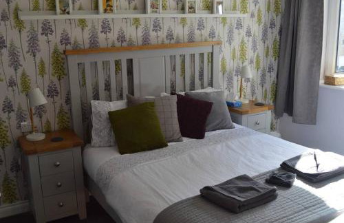 Large 2 bed flat, 2 bath, free parking & lift - Foto 23