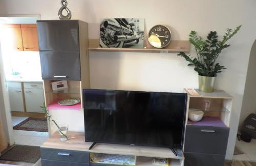 Budget Friendly Private Apartment - Foto 1