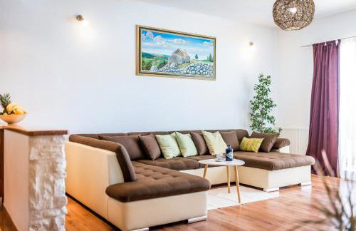 Villa R&B heated pool - Photo 76