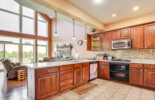 The Gathering Place Rushville Home with Hot Tub - Foto 9