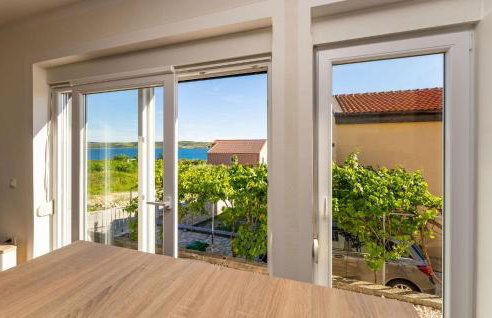 Stunning Apartment In Rtina With Wifi - Foto 6