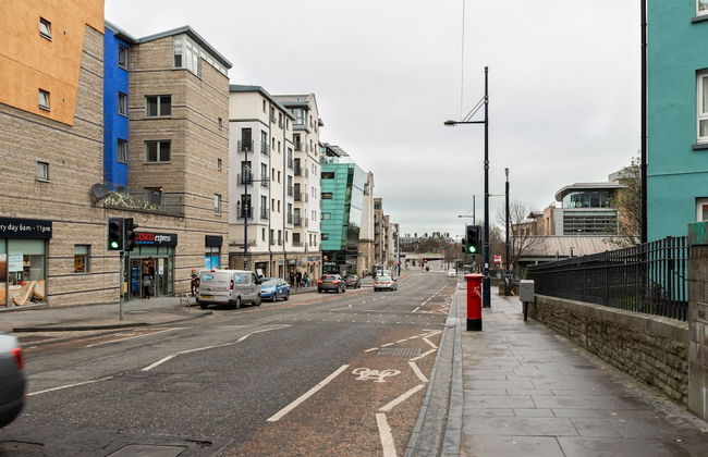 Tony Asga - Coady Apartment - Photo 37