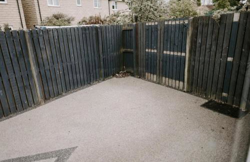 Gadbridge - 3 Bedroom House, parking and garden! - Foto 13