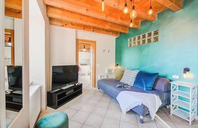 Faby House On Hilly Area And Lake View - Foto 17