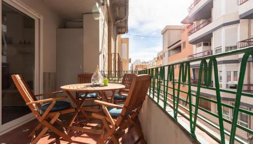 Diseño y confort en el centro de Alicante - Foto 2