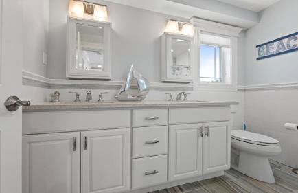 Ocean Front Roof Top Deck Hot Tub Beach Badges Wifi - Foto 11