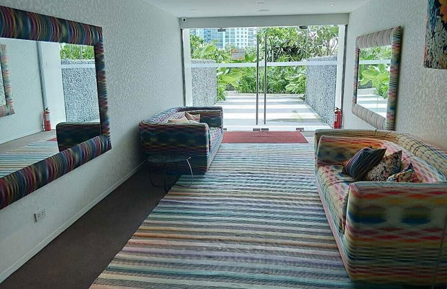 Oasis Regency at Acqua Livingstone near Rockwell - Foto 19