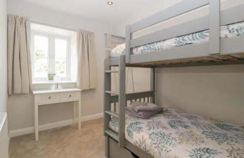 The Old School - Photo 14